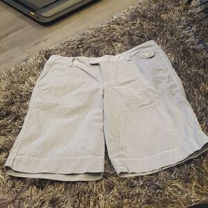 Womens Shorts Size 8 
